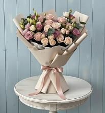 Букет цветов из:  Розы и Лизиантусы #REPLACE_PRED# Выльгорте