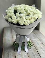 Букет 35 Белых роз в Выльгорте