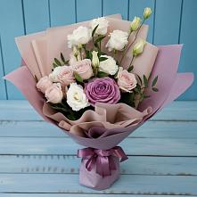 Букет цветов из:  Розы и Лизиантусы в Выльгорте