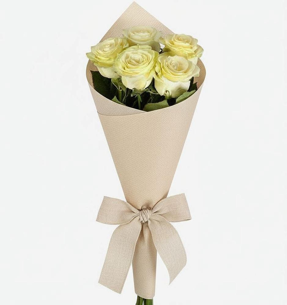 Букет цветов из: Розы в Выльгорте