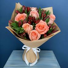 Букет цветов из:  Розы и Альстромерии в Выльгорте
