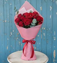 Букет цветов из:  Розы в Выльгорте