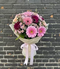 Букет цветов из:  Герберы и Хризантемы в Выльгорте
