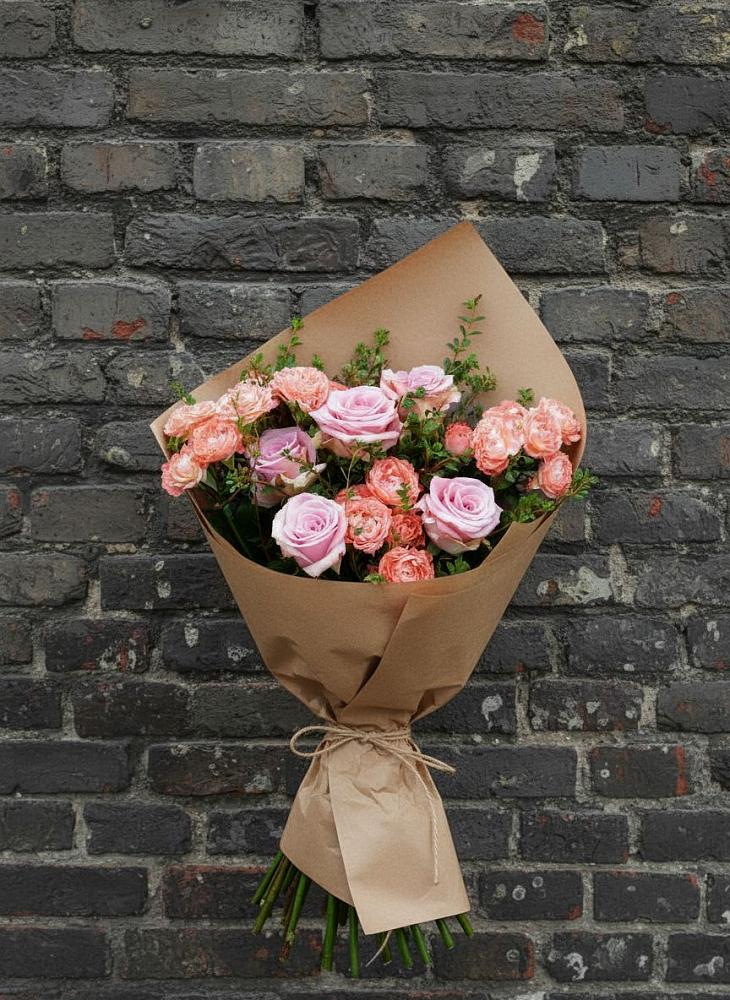 Букет цветов из: Розы в Выльгорте