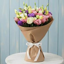 Букет цветов из:  Лизиантусы в Выльгорте