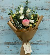 Букет цветов из:  Розы и Лизиантусы #REPLACE_PRED# Выльгорте