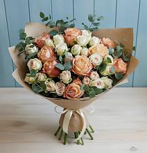 Букет цветов из:  Альстромерии и Розы #REPLACE_PRED# Выльгорте